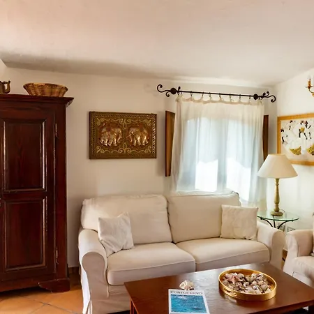 펜션 Marina 포르투 세르보